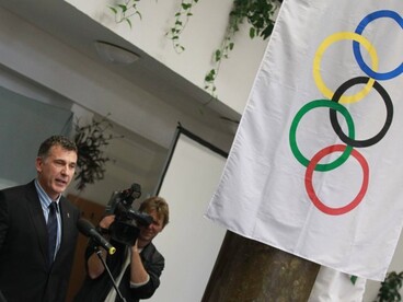 Felavatták az olimpiai emléktáblát az Árpád Gimnáziumban