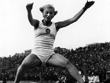 Elhunyt Gyarmati Olga olimpiai bajnok atléta