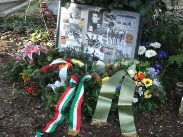 Lemhényi Dezsőre és Tímár Istvánra emlékeztek a Farkasréti temetőben